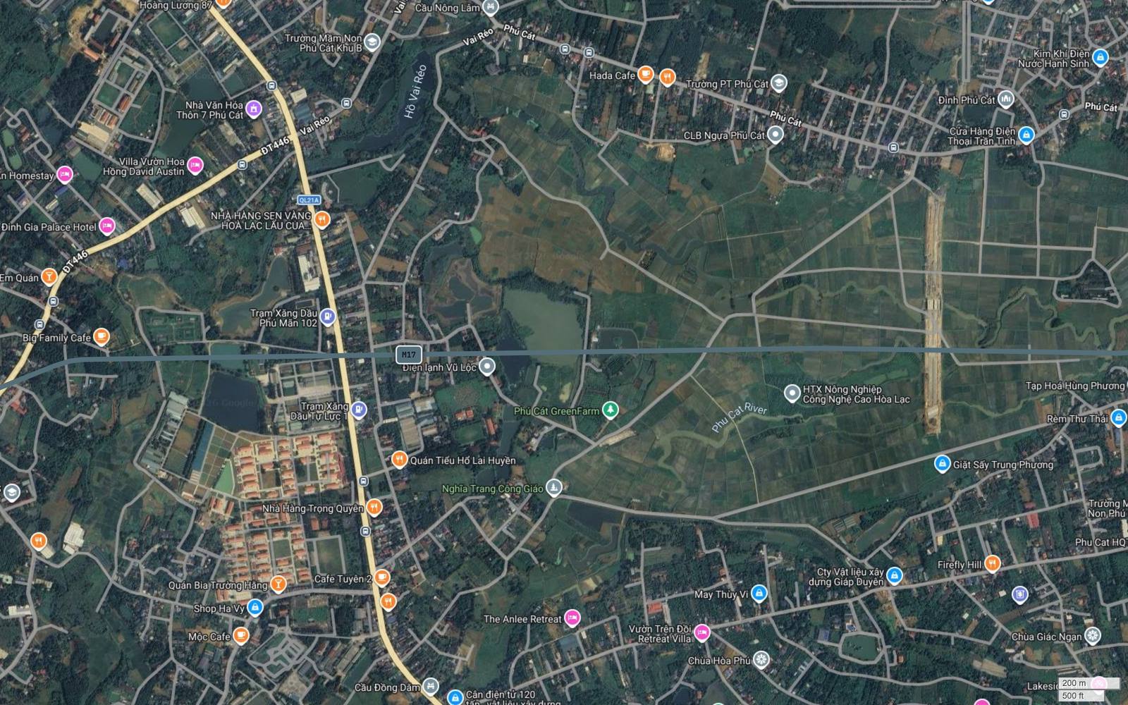 Bản đồ vệ tinh khung 16 khúc bẻ chín mươi độ của tuyến metro số 17 tại gò Đồng Vang, Phú Cát